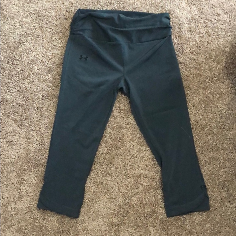 Capri Dri-Fit Under Armor Leggings